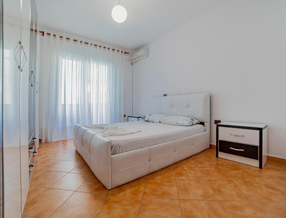 Ajla Apartment Durrës Exterior foto